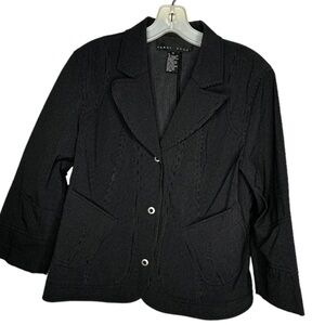 Yansi Fugel‎ Blazer